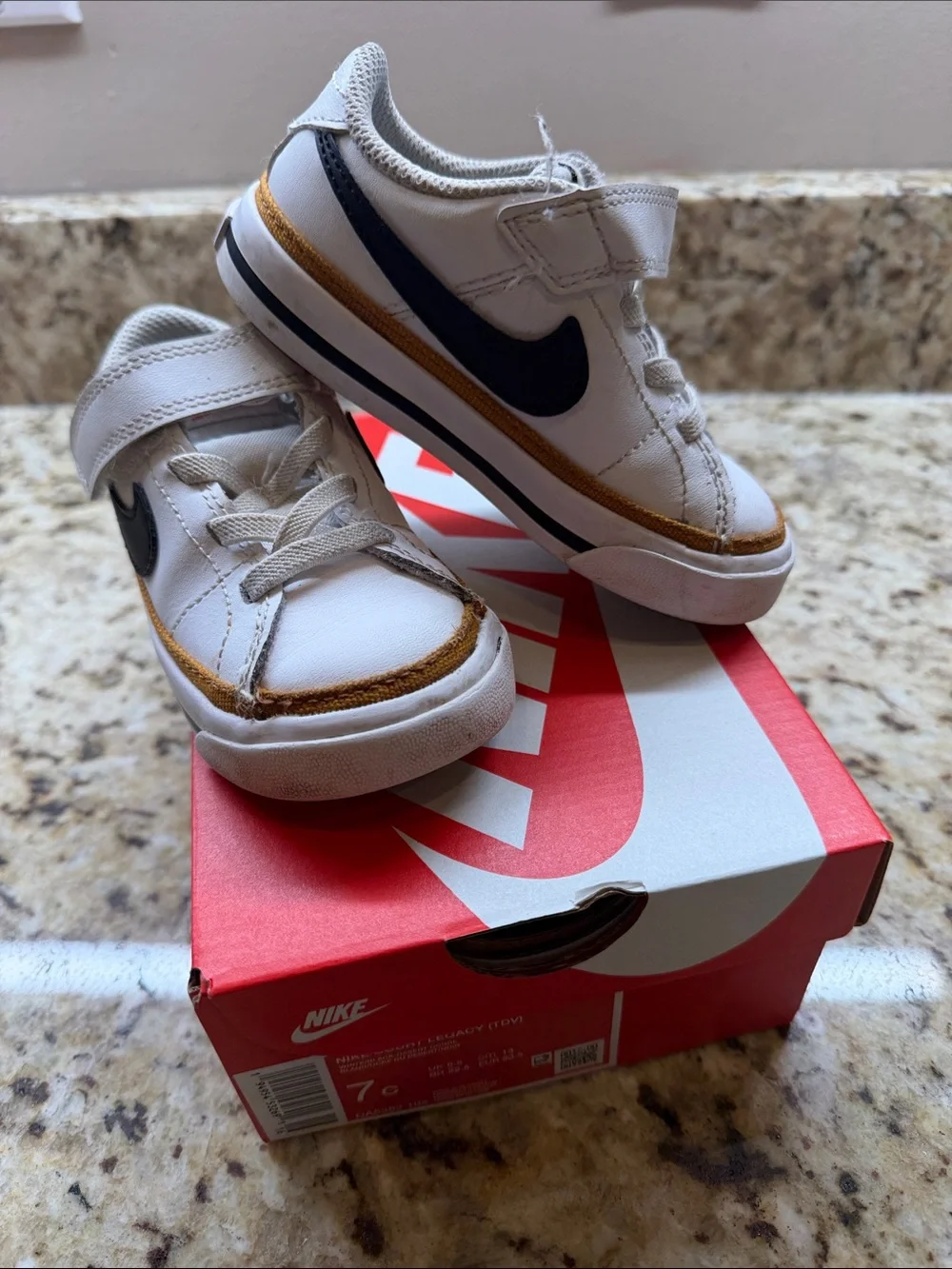 Nike Court Legacy 7c